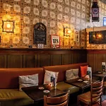 & Bar Royal Taste *