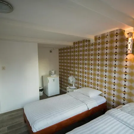 & Bar Royal Taste Hotel Amsterdam