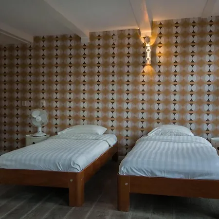 & Bar Royal Taste * Amsterdam