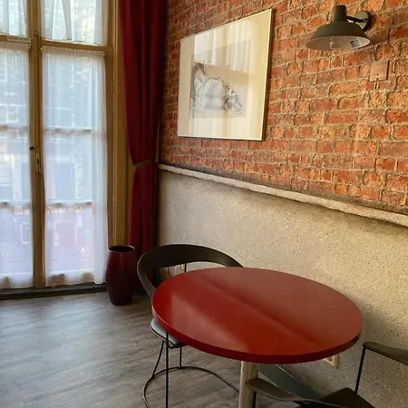 & Bar Royal Taste Hotel