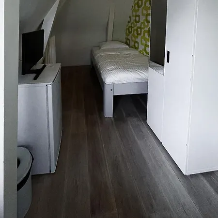 & Bar Royal Taste Hotel