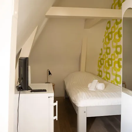 Hotel & Bar Royal Taste *