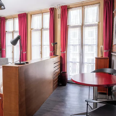 Hotel&bar Royal Taste Otel