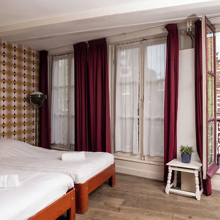 Otel Hotel&bar Royal Taste *