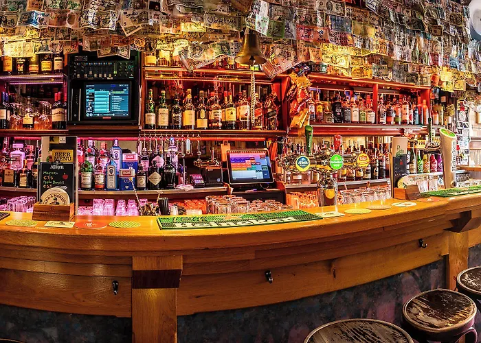 Hotel&bar Royal Taste Hotel *