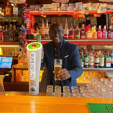 Hotel&bar Royal Taste