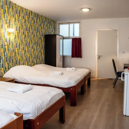 Hotel&bar Royal Taste Hotel *