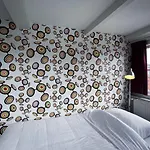 & Bar Royal Taste Hotel